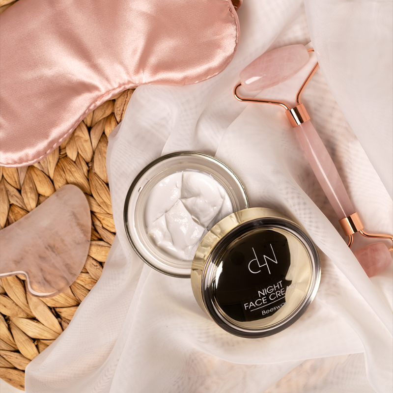 Cremă Regenerantă de Noapte pentru Față, Gât și Décolletage, 50 ml